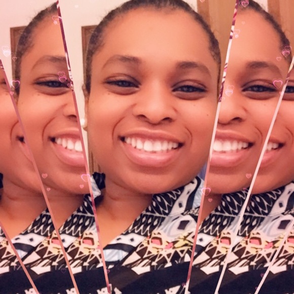 Meet your Posher, Andrea - Picture 1 of 1